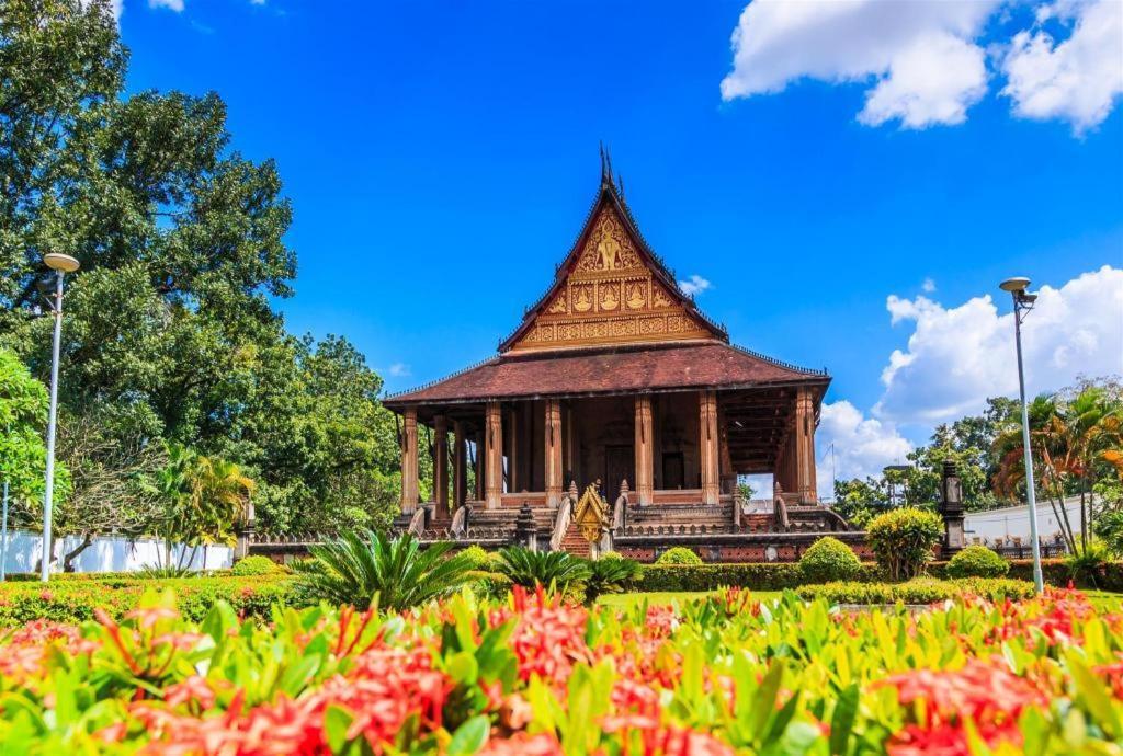 San Jiang Grand Hotel Vientiane Exterior photo